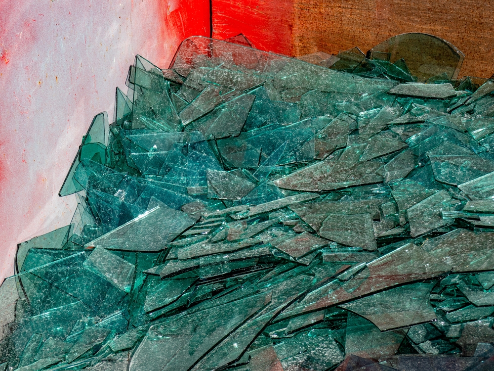 Glass Recycling: How Do You Recycle Broken Glass and Manage Broken Glass Disposal?