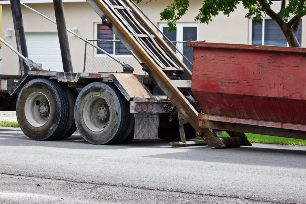 How Long Can You Keep a Roll Off Dumpster? What You Need to Know